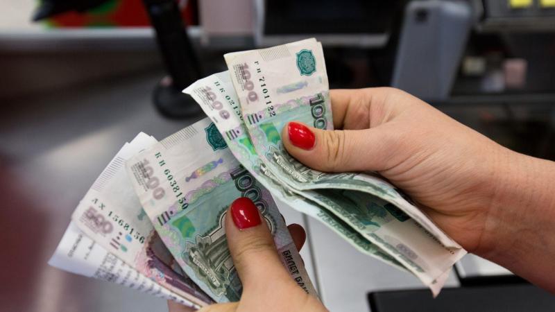 На что можно использовать наличную выручку?