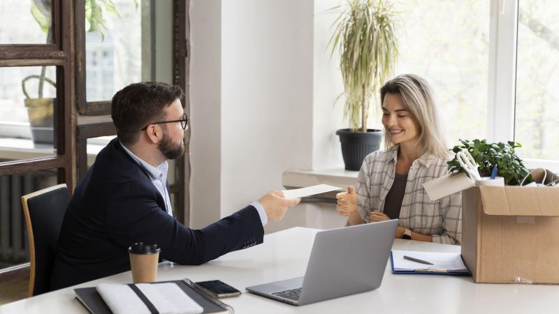 Какие выплаты перечислить работнику при увольнении по соглашению сторон